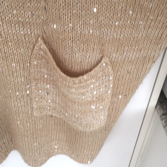 GED LONDON Studded Shoulder Sequins Sweater - M/L - Picture 4 of 10